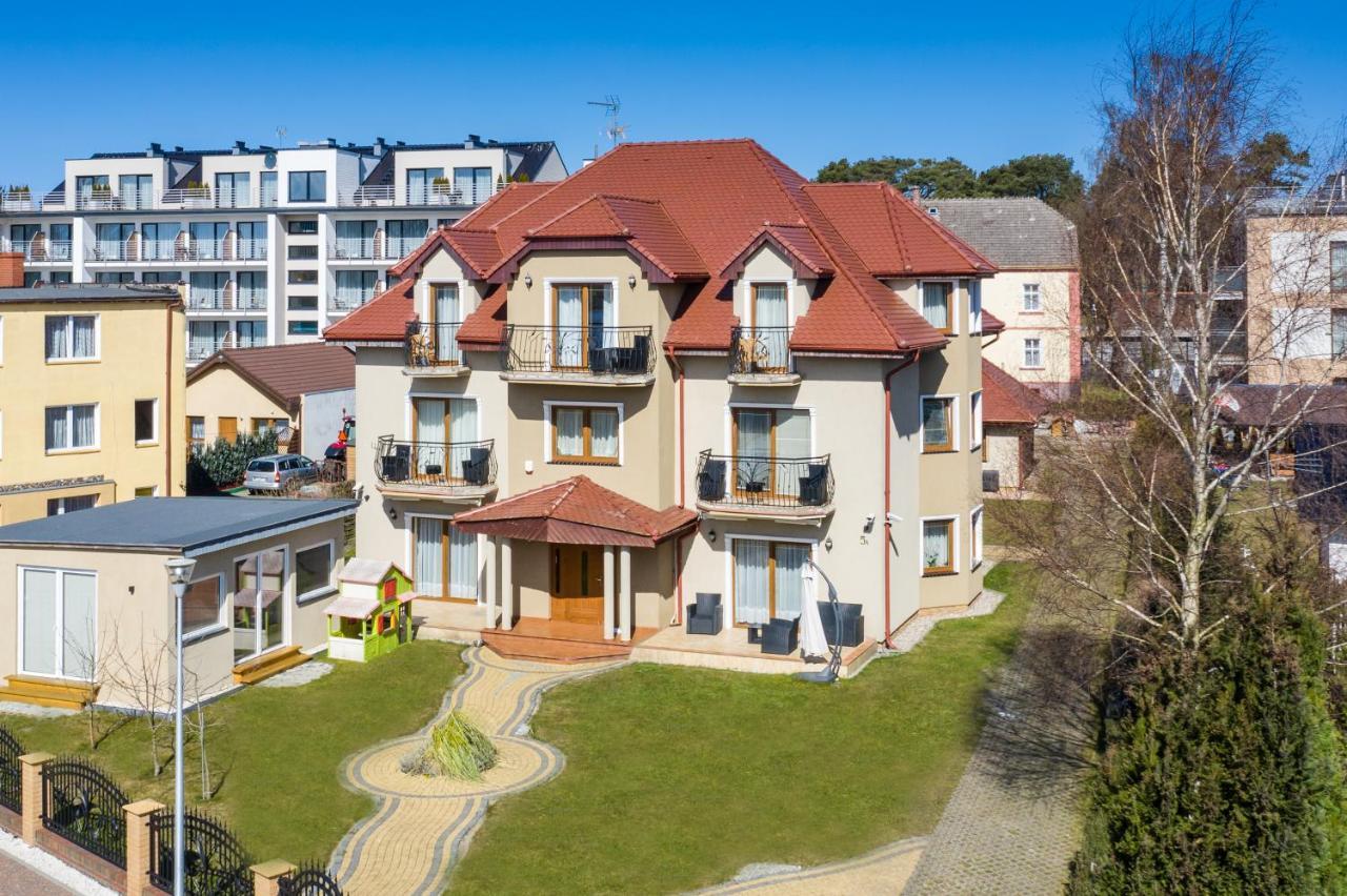 Villa Livia Niechorze Exteriör bild